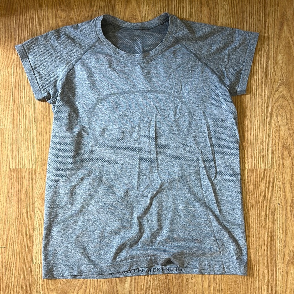 Gray Short Sleeve T-Shirt Lululemon